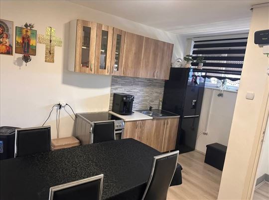 Renoviran stan u Bagremaru