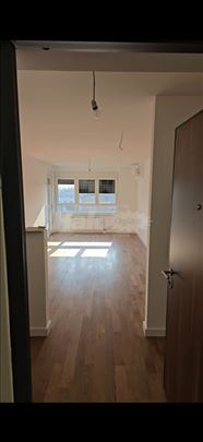 Stan 71,33 m2 Zemona nova