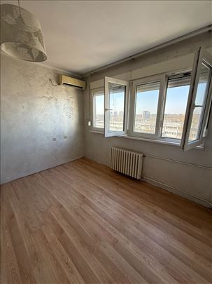 Stan na odličnoj lokaciji