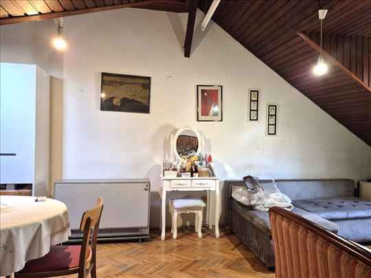 Vračar, Kralja Milana, stan za renoviranje