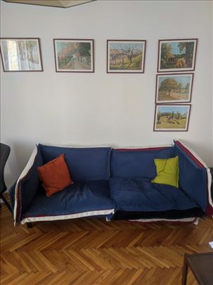 Komplet trosed i drvena fotelja