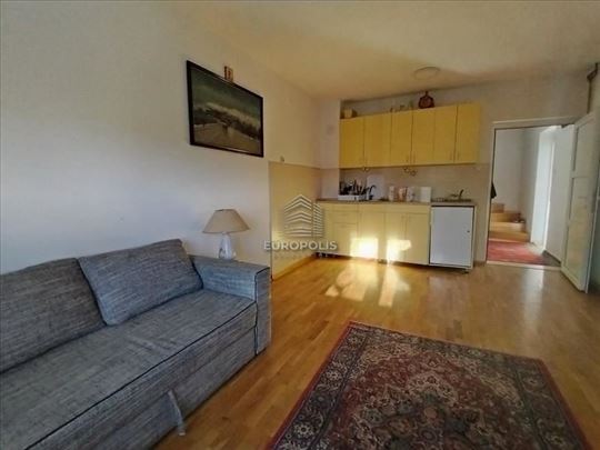 Kuća Ledine, 100m2, 10 ari dvorišta ID#9198