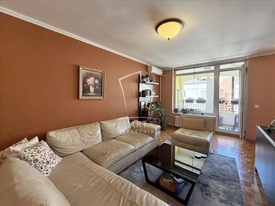 Luksuzan četvorosoban stan 105 m2 – Retenzija ID#1