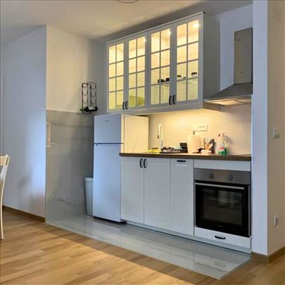 Lux stan u novogradnji na Zvezdari