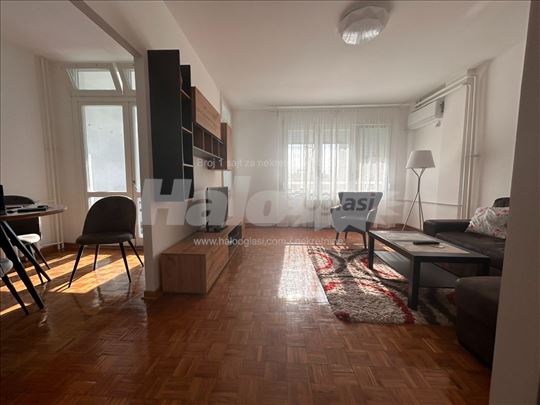 Novi Beograd, Blok 30, Trosoban Komforan Stan