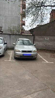 Parking mesto u Augusta Cesarca, Centar - Spens