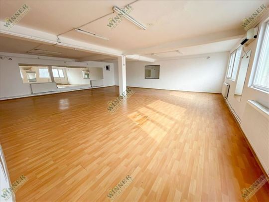 Poslovni Prostor 289 M² Za Firme – Zemun (Meandri)