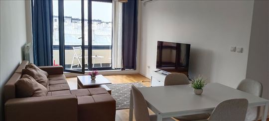 Sunnyville,odličan 3.0 stan sa Garažnim mestom