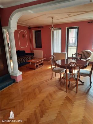 Vertikala kuće, odlična lokacija, Zemun polje ID#1