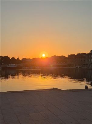  Vračar,Požarevačka,pent 208m2,povoljno,,garaža