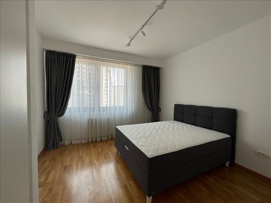 Beograd na vodi kompletno namešten dvosoban