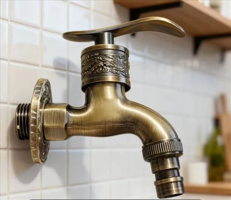 Cesma slavina retro bronza za kupatilo bastu novo