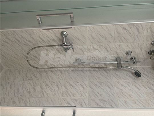 Izdajem stan u 27 marta beograd