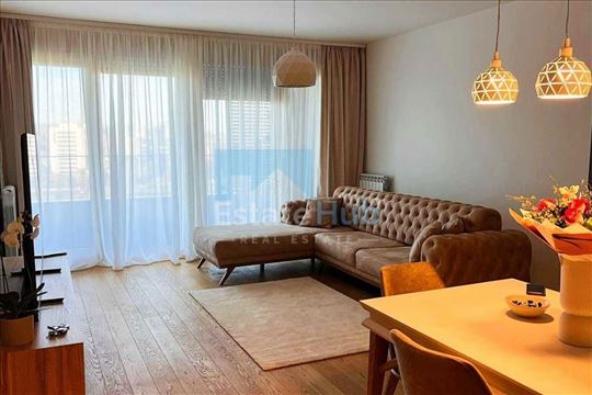 Luksuzan stan u Skyline Belgrade – Garage&SPA&GYM