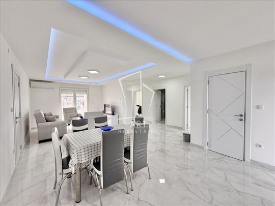 Odlična, uknjižena kuća na dobroj lokaciji ID#1446