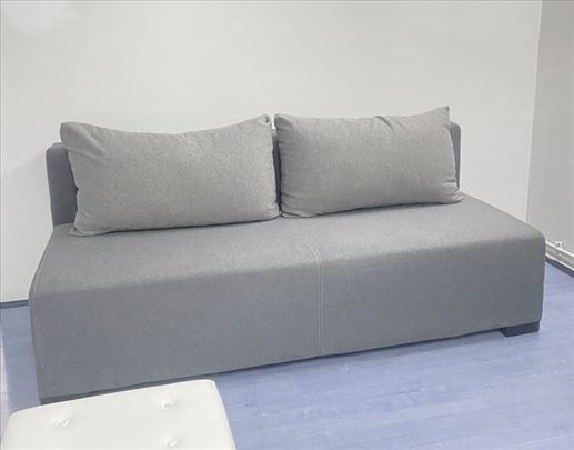 Prodajem trosed ležaj