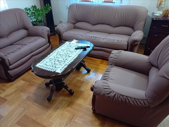 Simpo garnitura puno drvo