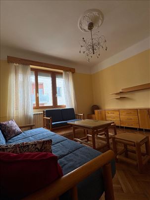 Stan na Vračaru, garaža, pet friendly