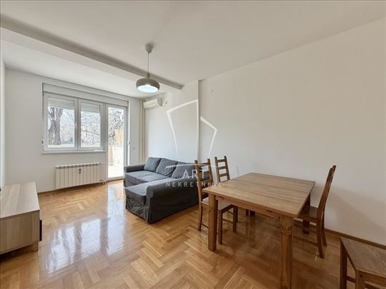 Crveni krst, mereno 69m2 ID#14484