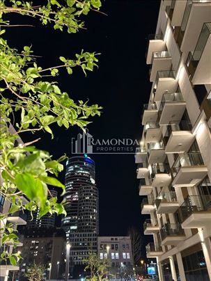 Izdaje se prelep dvosoban stan,garaza,  Beograd na