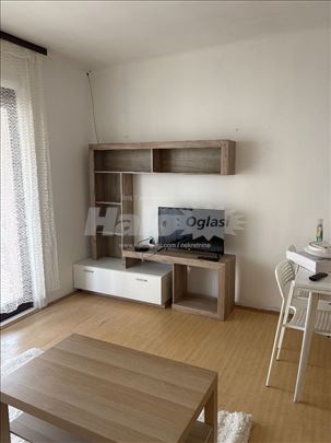 Izdavanje kuce- Zvezdara