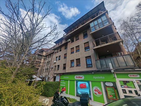 Neznanog junaka 18m2