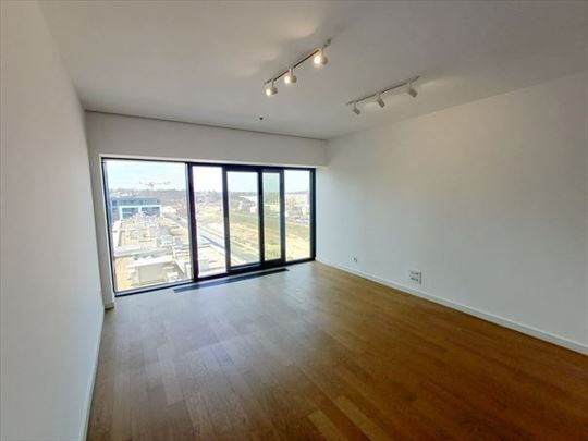 Nov studio za pp sa garažom, West 65, ID 3900