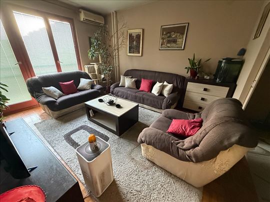 Retko u ponudi 3.0 stan  , 76m2 