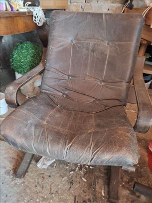 Retro mid-century fotelja, masivno drvo