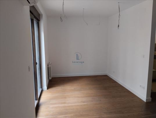 Lux novogradnja, Cara Dušana, 31m2