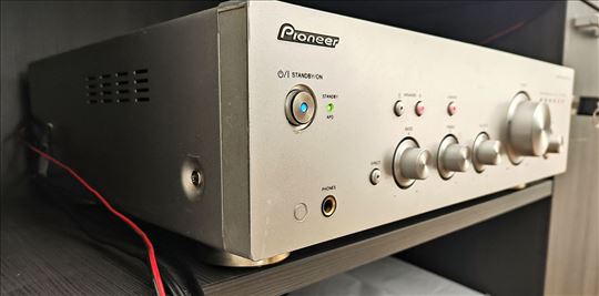 Pioneer A 10