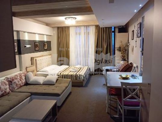 Prodajem/menjam 2 apartmana na Kopaoniku 46 i 22m2