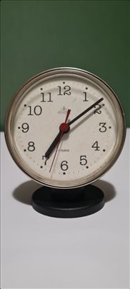 Stoni sat Aradora 4 Rubina Ispravan