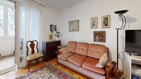 Svetao, 44m2, dvostrano orijentisan ID#1104
