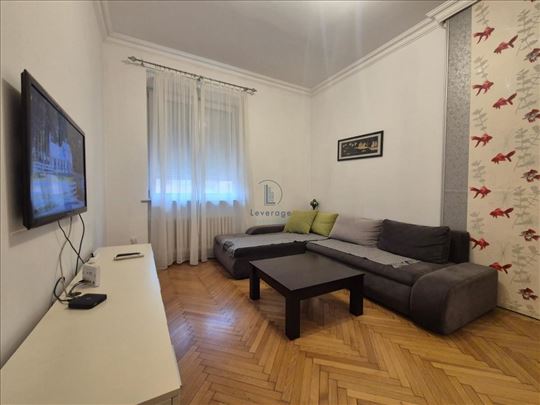 Trg Republike, Gospodar Jevremova, 70 m2