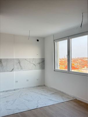 Uskoro useljiv stan, 80m2