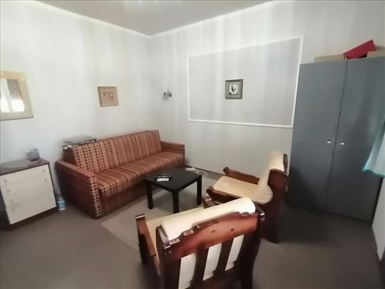 Namešten jednosoban stan 26m2 na odličnoj lokaciji