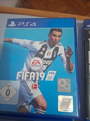 Prodajem igrice za sony 4