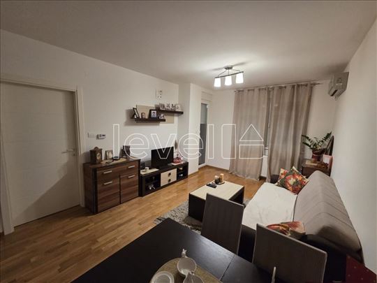 Stan,Novi Sad,Podbara,kv: 36.00