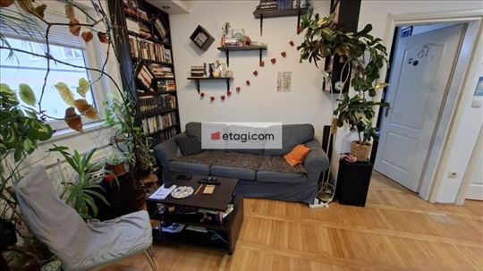 Troiposoban stan, Vidikovac, 62m2