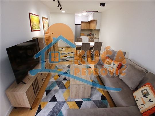 Izdaje se nov-neuseljavan stan na Margeru kod Doni