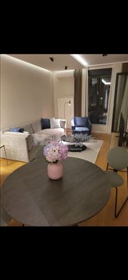 New Minel dvoiposoban luks  funkcionalan namesten 