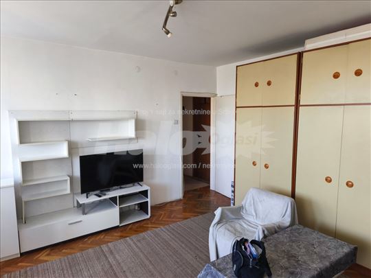 Stan 36 m2, Medak 2, odmah useljiv