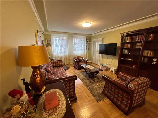 Arena,odlicno,namešten, 2 spavaće sobe