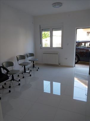 Borča-nova kuća od 315kvm