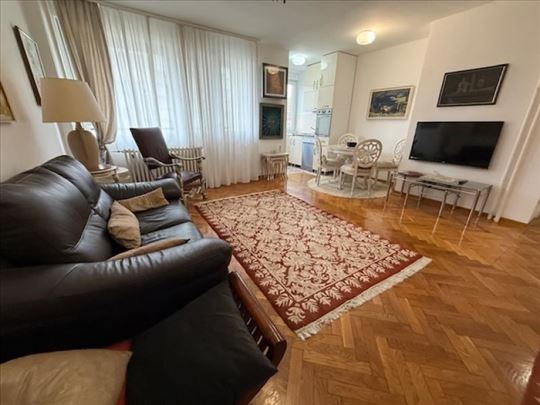 Stari Grad-27.Marta-Trosoban ID#3195