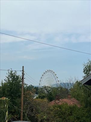 Ekskluzivna lokacija: Plac kod jezera pogodan za i