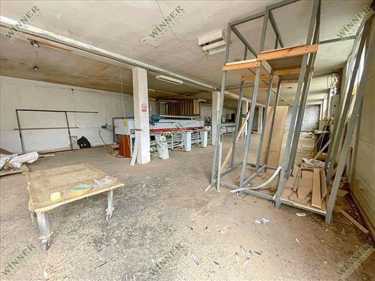 Izdaje se magacinski prostor – Zemun (Meandri, Zad