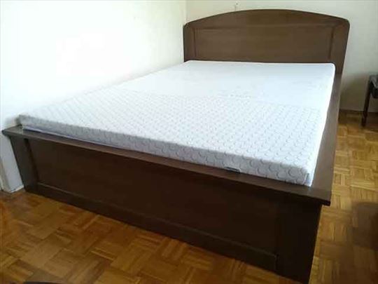 Krevet Queen orah i dusek Memory fleks 140x200