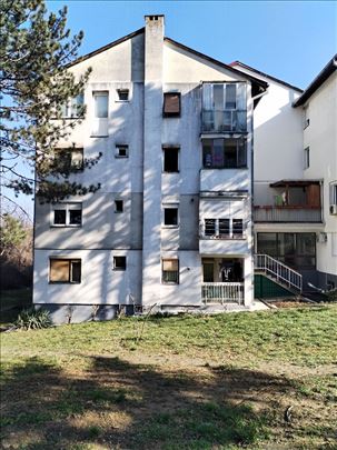 Petlovo brdo, 51m2, ul.Tuzlanska, II/3, uknižen